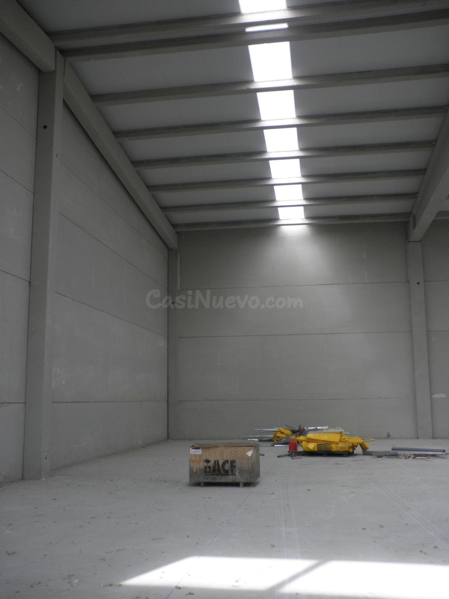 SE ALQUILA NAVE INDUSTRIAL POLIGONO DE AKABORRO IRURTZUN - foto 2
