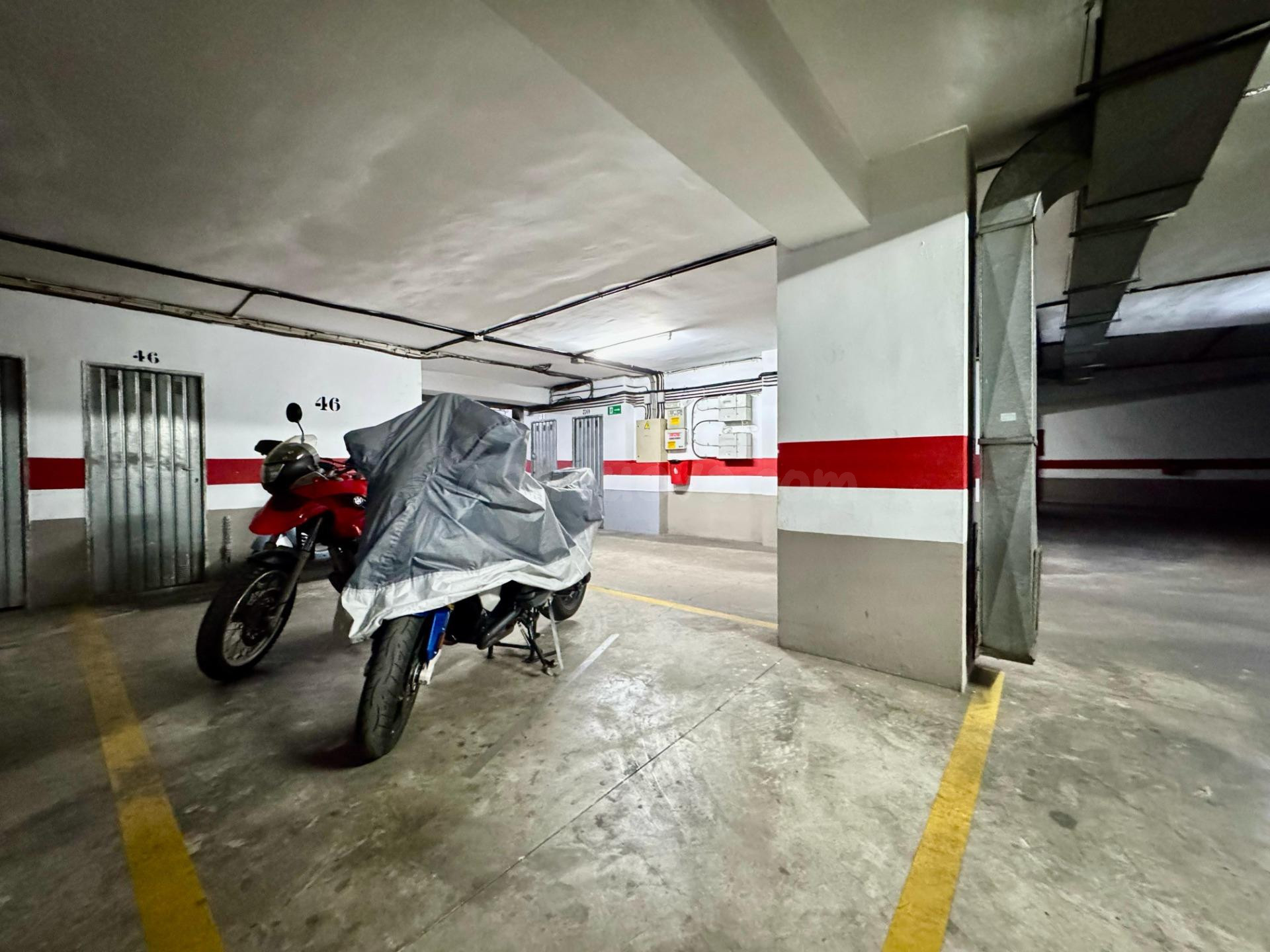 ¡Plaza de moto en alquiler por solo 30€/mes!