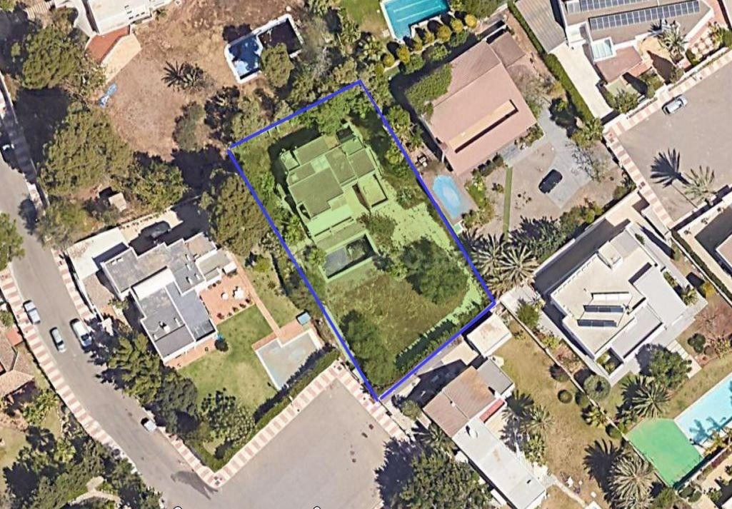Parcela urbana en Aguadulce Sur