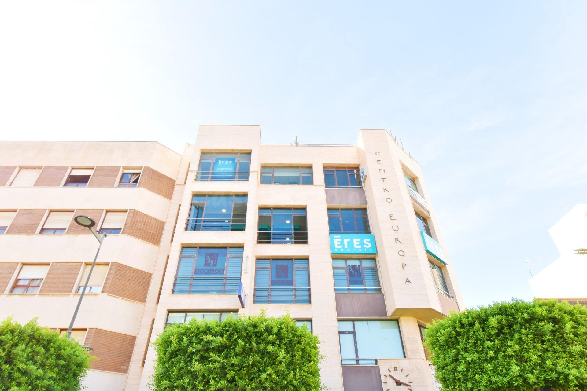 Oficina en el centro de El Ejido