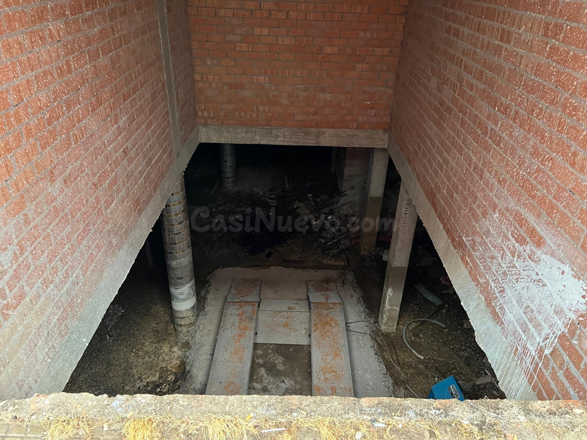 CASABANCO VENDE DOS PLAZAS DE GARAJE EN CORIA - foto 3