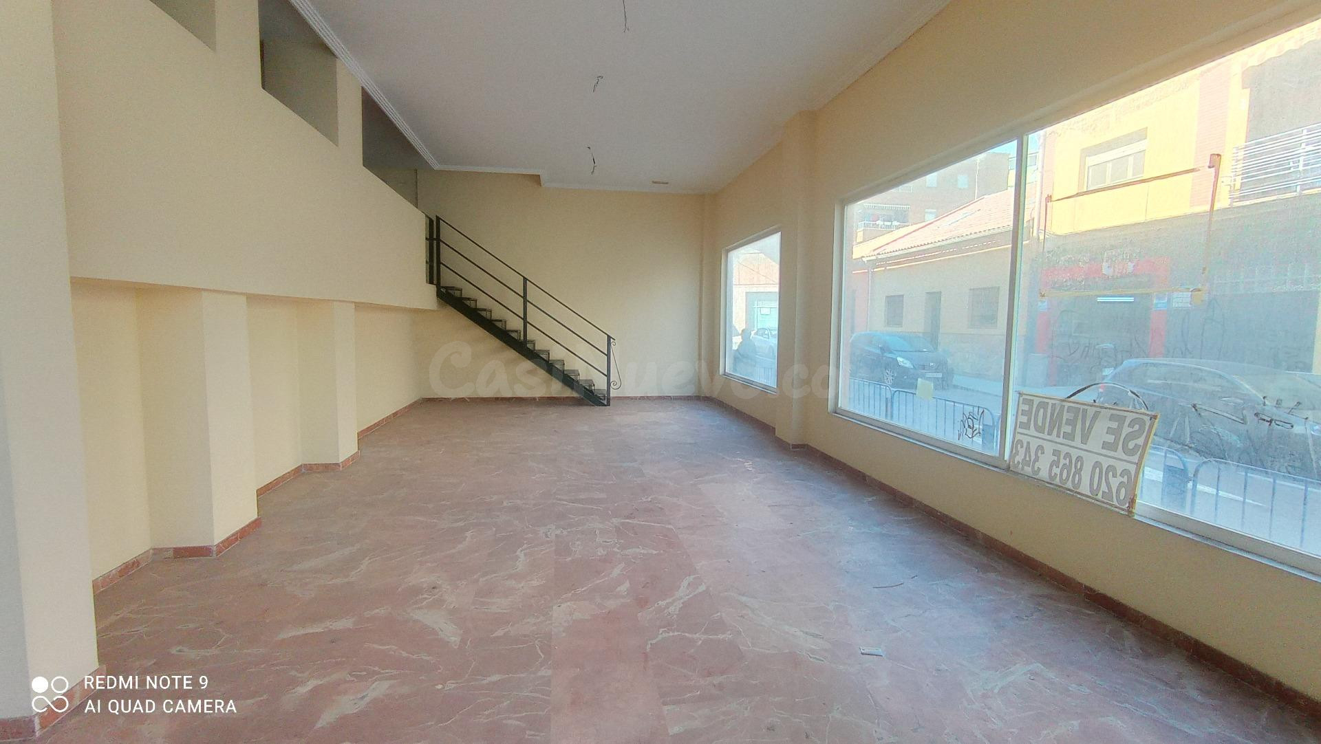 !! EXCLUSIVIDAD!! LOCAL COMERCIAL + GARAJE - foto 5
