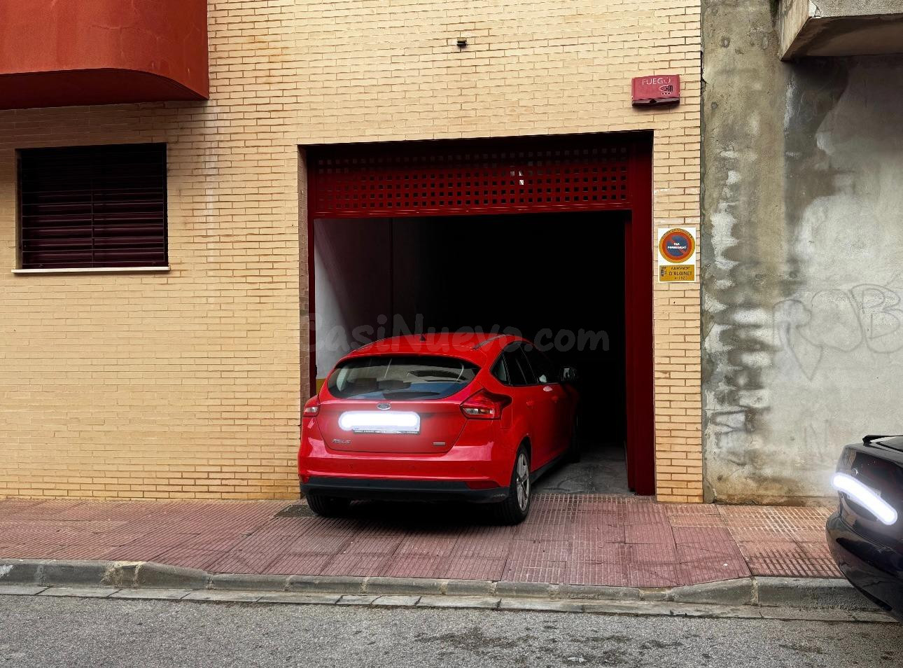 🔥 ¡PAQUETE DE 10 PLAZAS DE GARAJE! EXCELENTE INVERSIÓN EN AL - foto 2