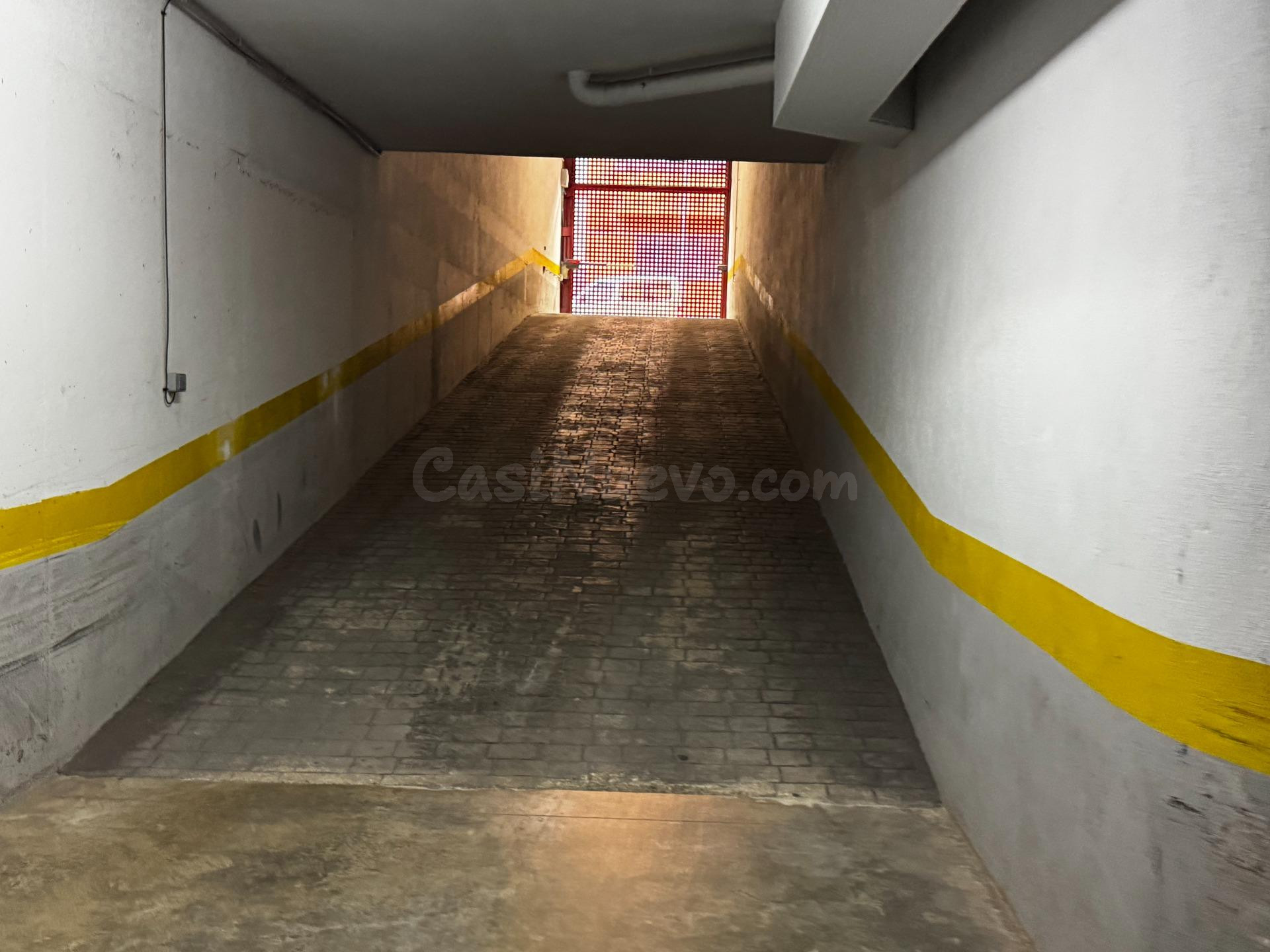 🔥 ¡PAQUETE DE 10 PLAZAS DE GARAJE! EXCELENTE INVERSIÓN EN AL - foto 3