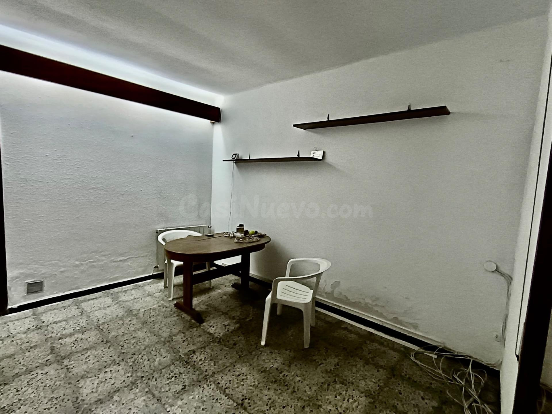 SE VENDE BAJO COMERCIAL EN CALDAS DE REIS ZONA TAFONA - foto 3