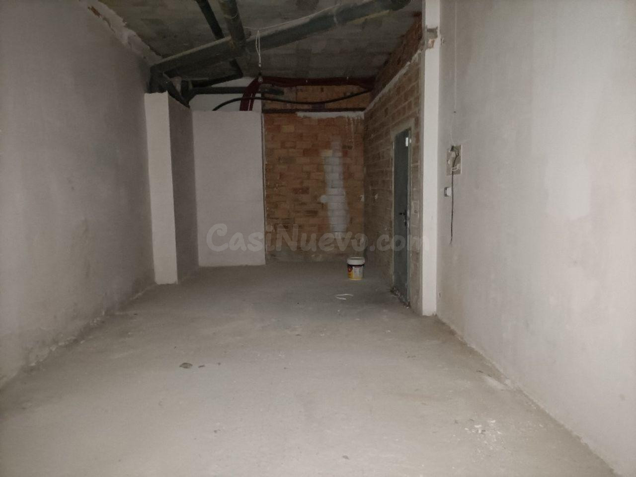 Local comercial con gran visibilidad en zona céntrica – Torr - foto 5
