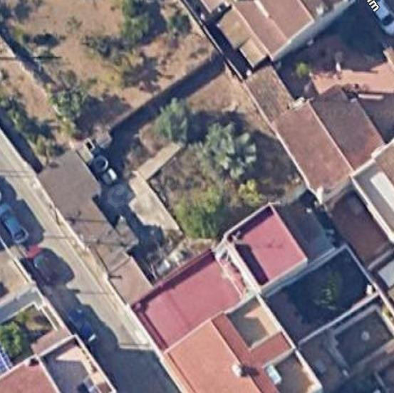 SOLAR URBANO PARA LA construcción DE DOS CASAS EN HILERA