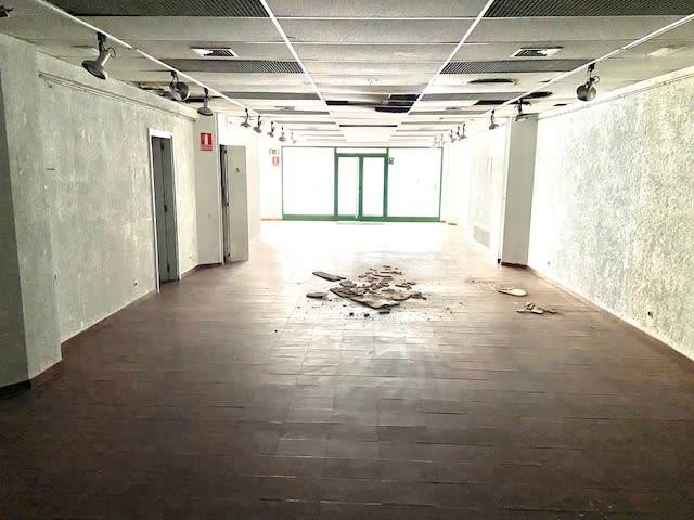 "Local comercial en planta baja en SUBASTA– 123 m2 en zona c - foto 5