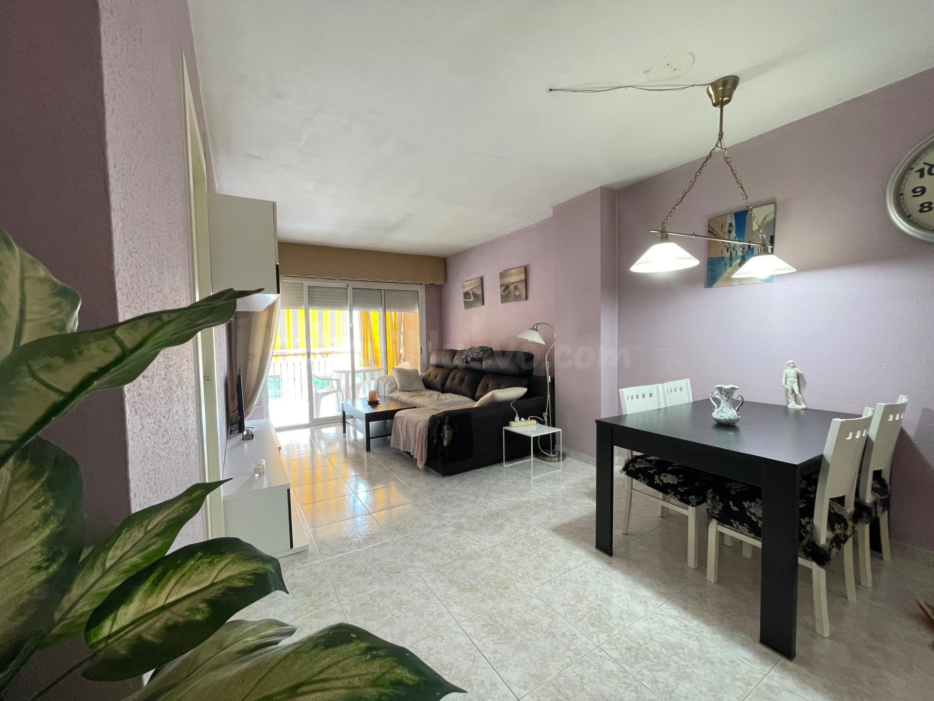Amplia vivienda con terraza en zona Barri de França — El Vendrell