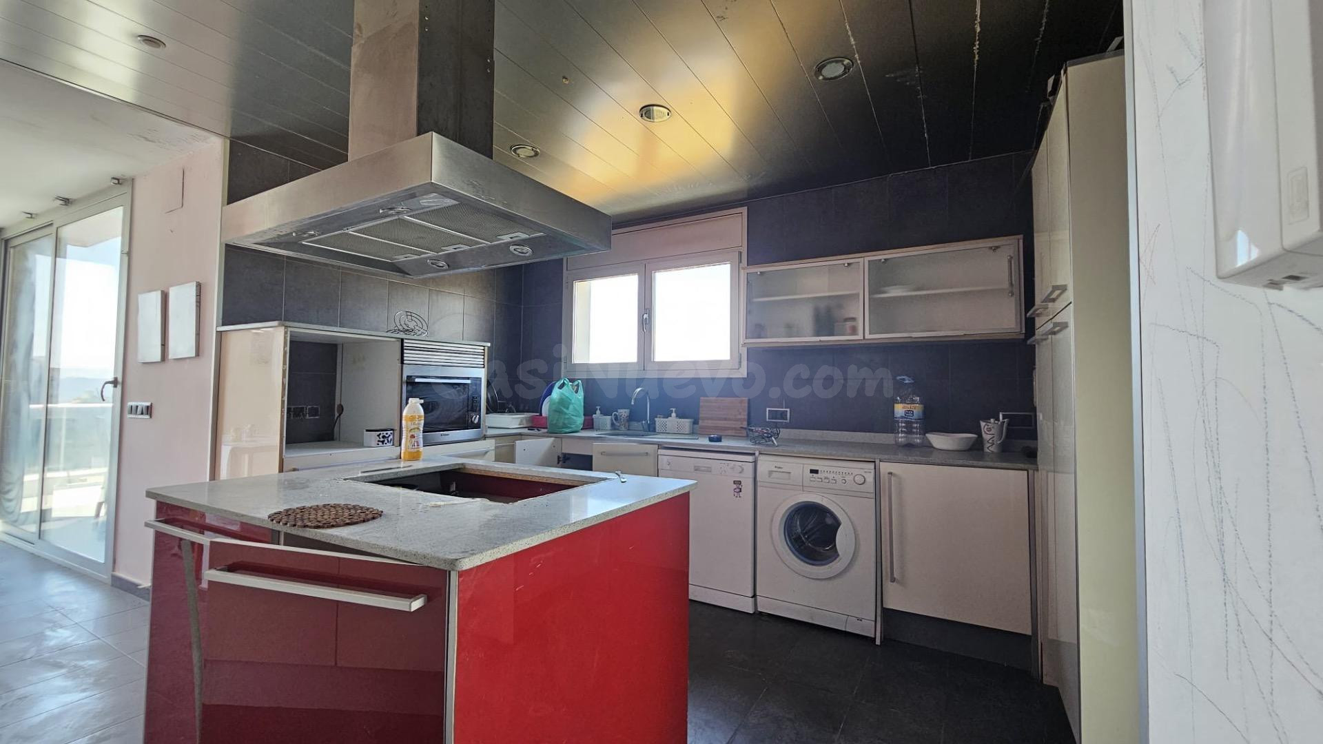 Chalet aislado de 425 m2, en El Papagai – Sant Jaume dels Do - foto 2