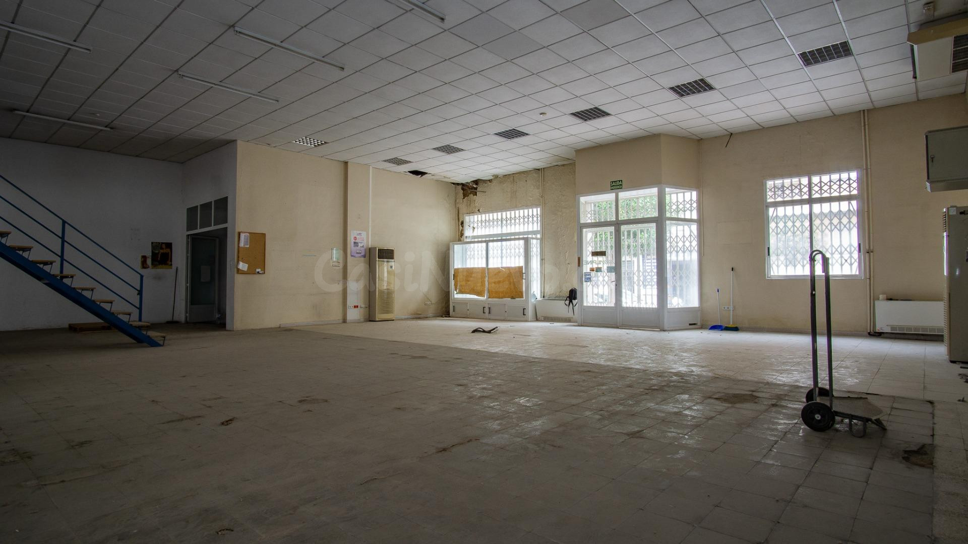 Nave Industrial , con gran Potencial Urbanístico en Petrer z - foto 2