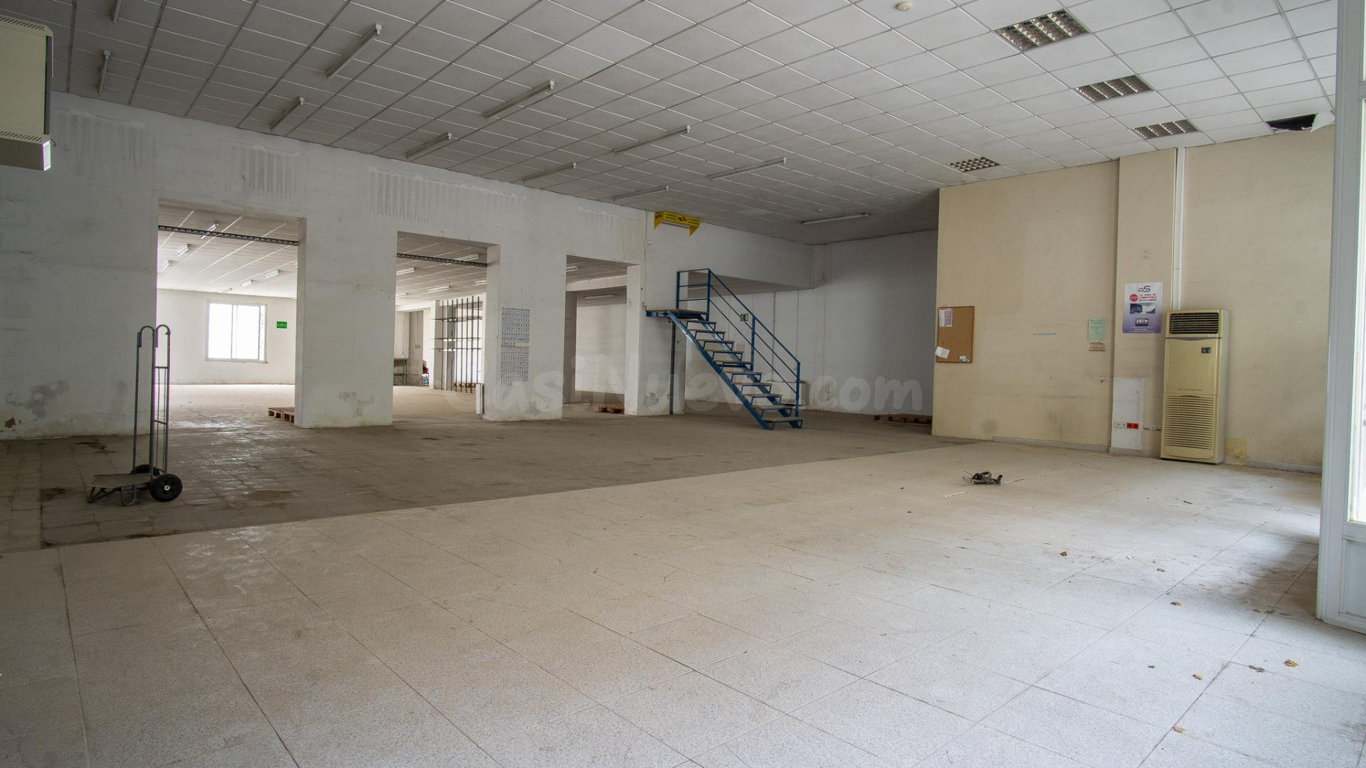 Nave Industrial , con gran Potencial Urbanístico en Petrer z - foto 3