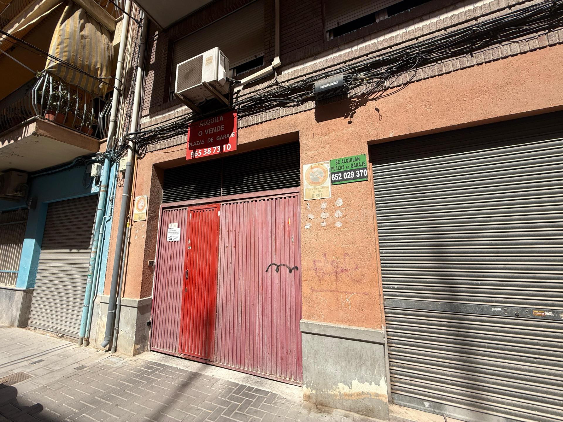 Plazas de Garaje Abiertas