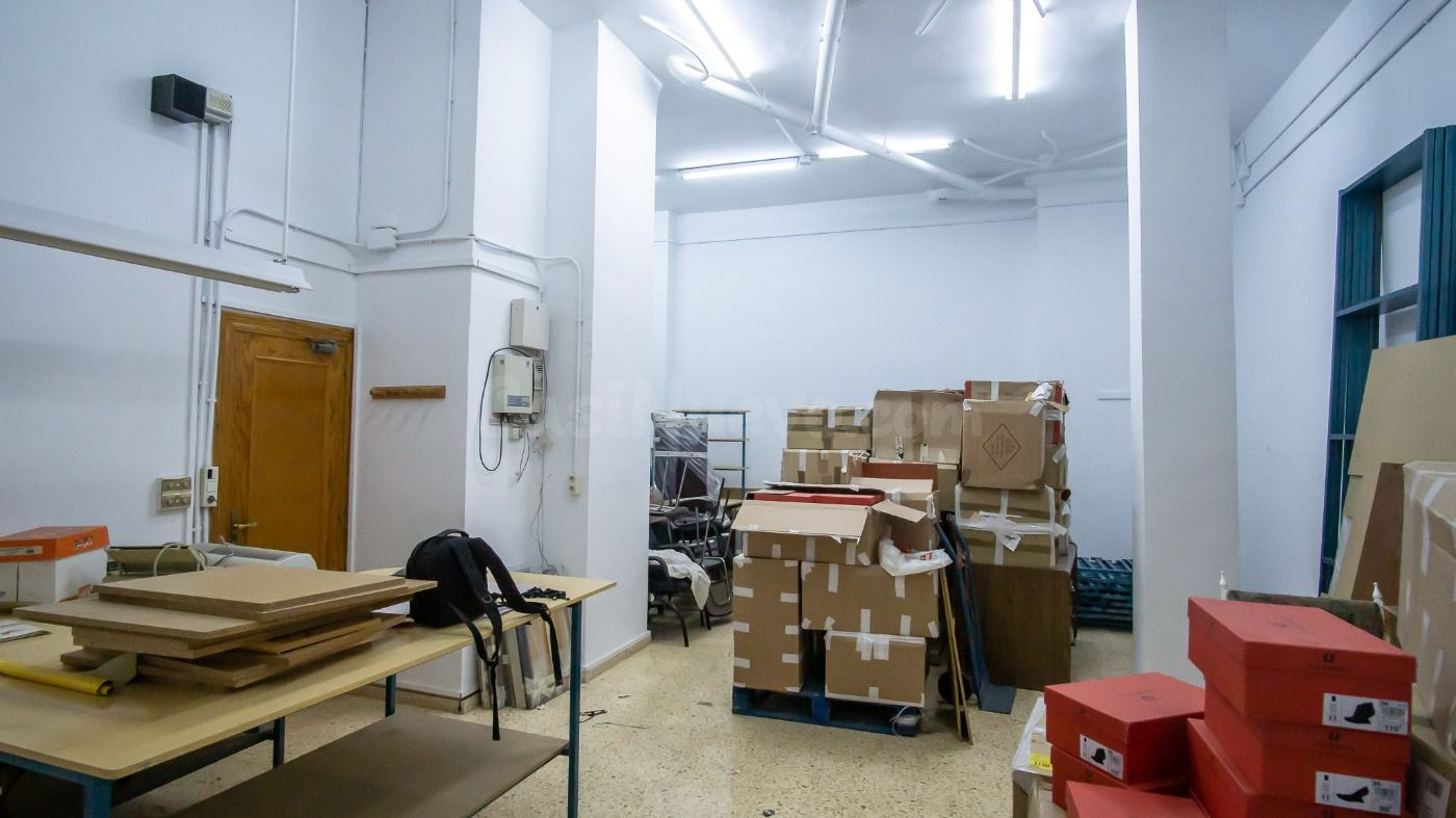 Local comercial en zona inmejorable – Ideal para cualquier t - foto 5