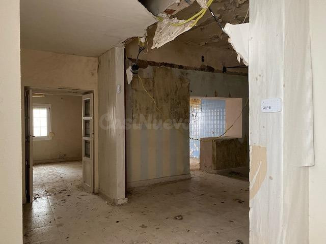 CASABANCO VENDE PISO DE TRES DORMITORIOS EN BADAJOZ. - foto 4