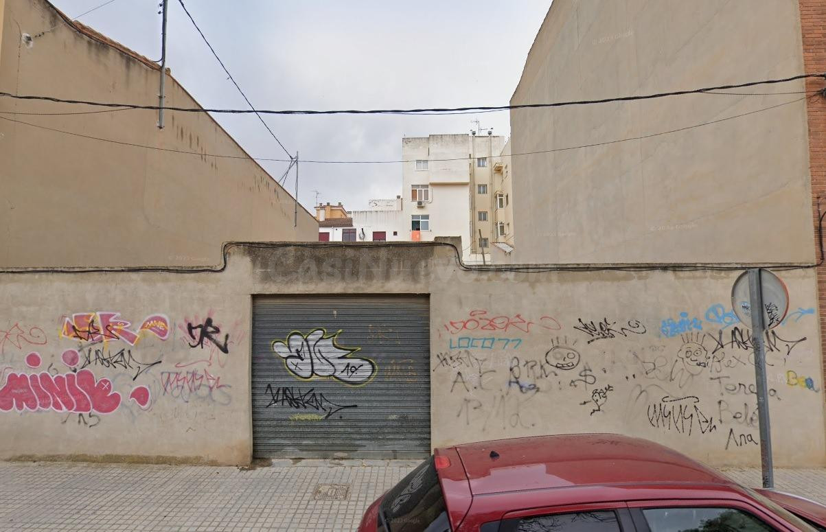 Solar urbano en venta en excelente ubicación — Almansa