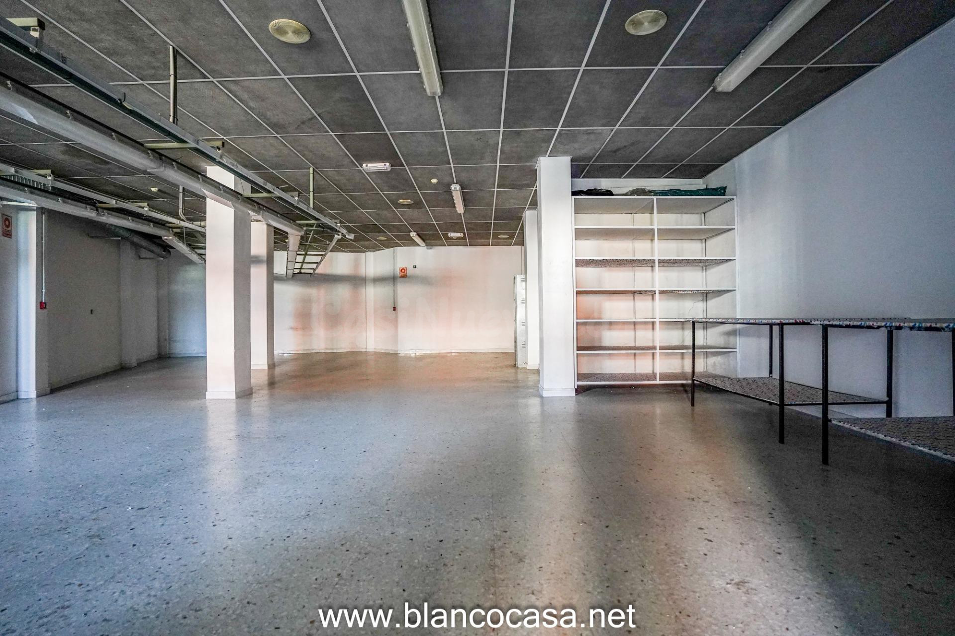 Local en ALQUILER con gran potencial en (CARBALLO- A CORUÑA) - foto 4