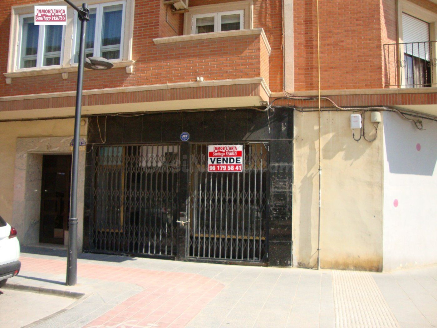 VENTA DE LOCAL COMERCIAL EN BENIFAIO