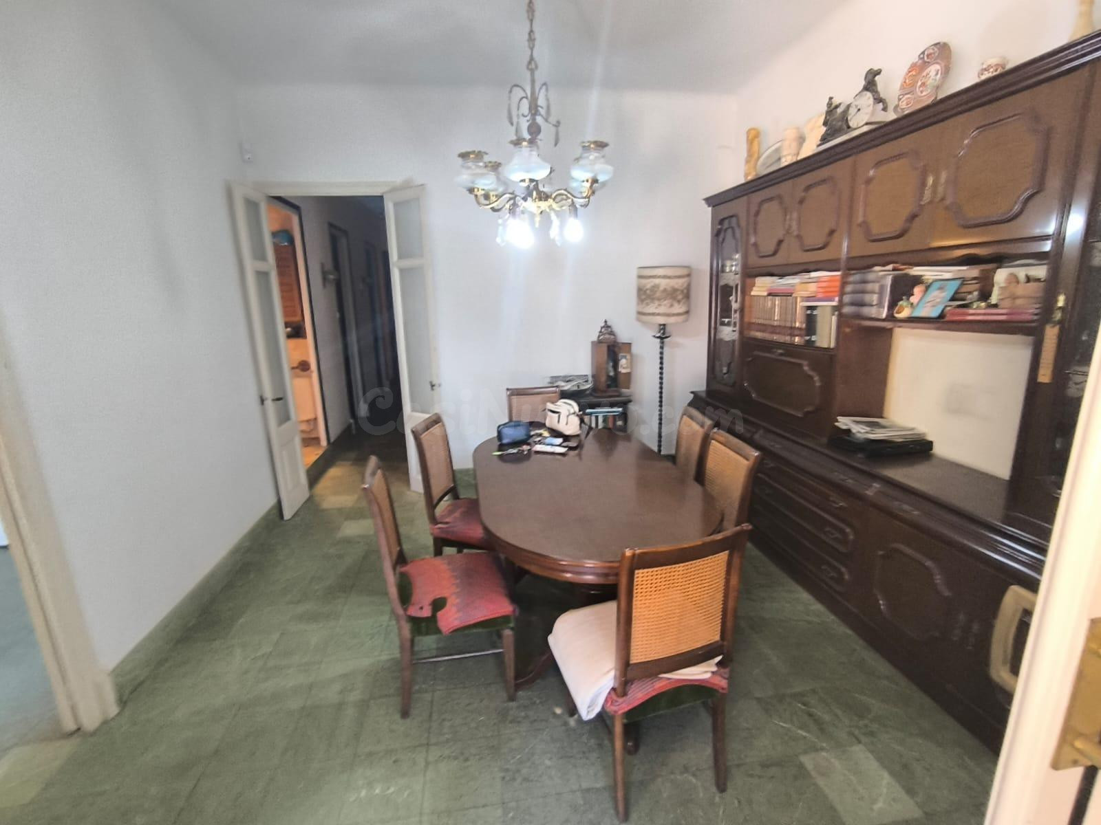 EDIFICIO CON CUATRO VIVIENDAS EN VENTA - foto 2