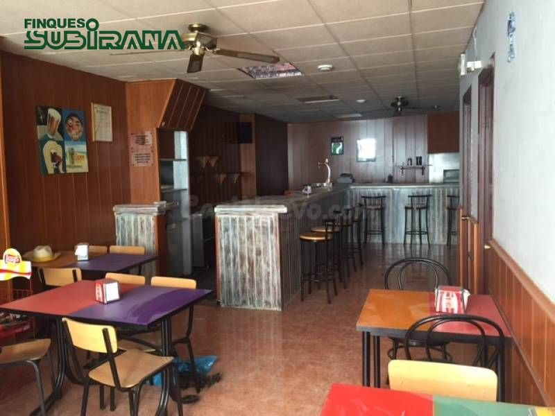 BAR DE LLOGUER AL CENTRE DE VILANOVA DEL CAMÍ
