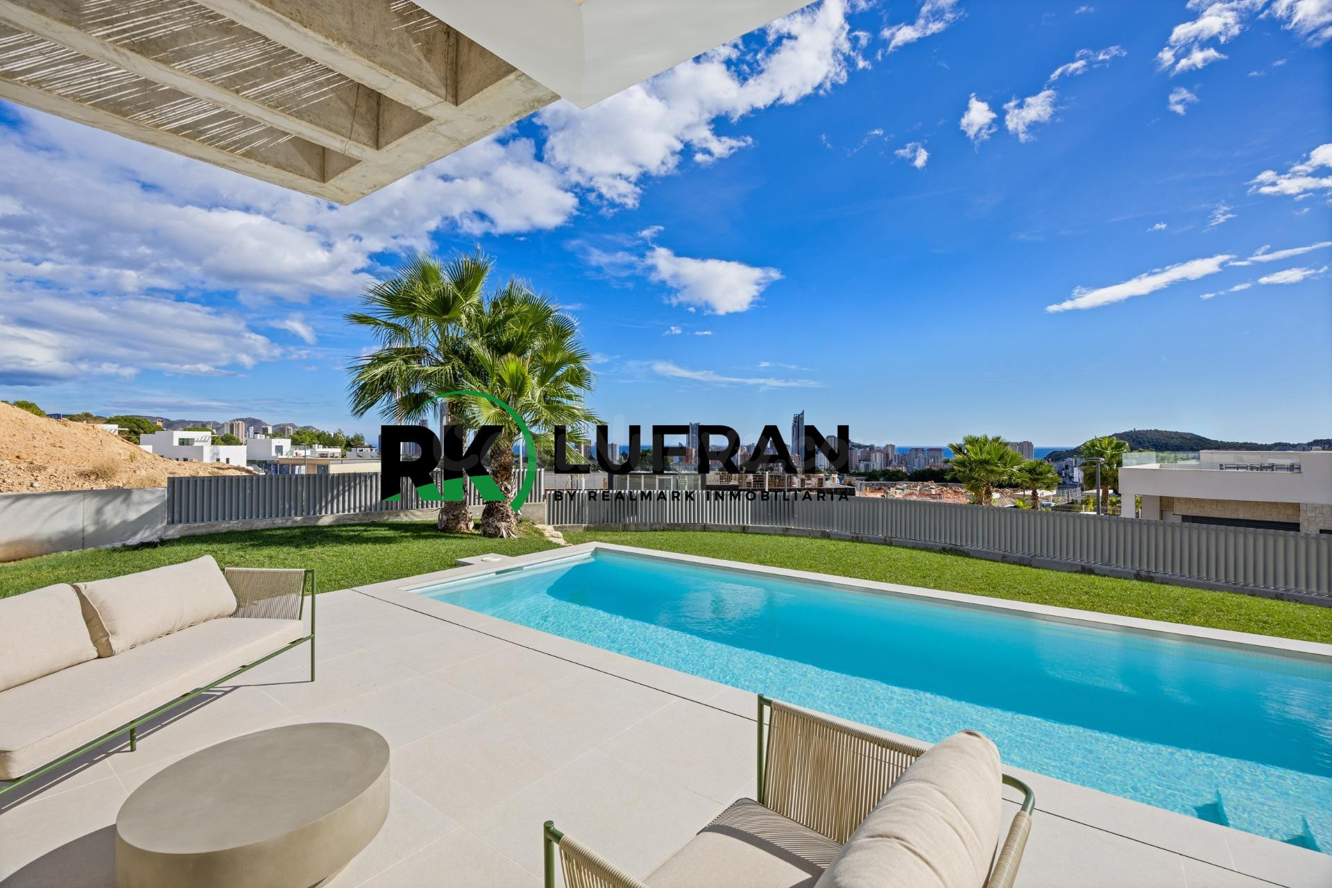 VILLA DE LUJO A LA VENTA EN SIERRA CORTINA - FINESTRAT