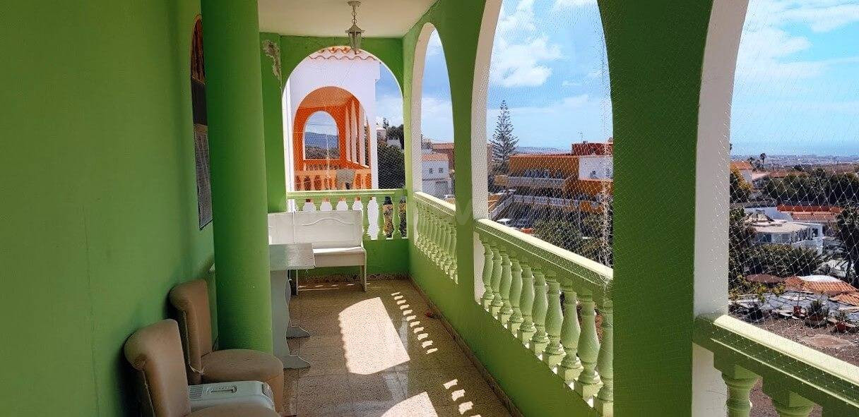 Amplia vivienda con azotea privada con terreno de 830 m2 en  - foto 2
