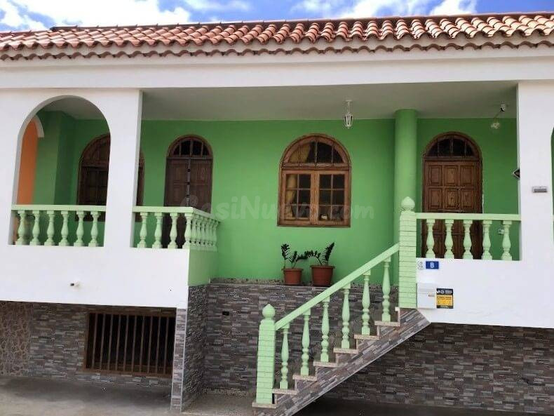 Amplia vivienda con azotea privada con terreno de 830 m2 en  - foto 5