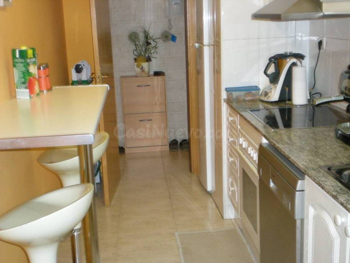 PISO SEMINUEVO EN VENTA - foto 2