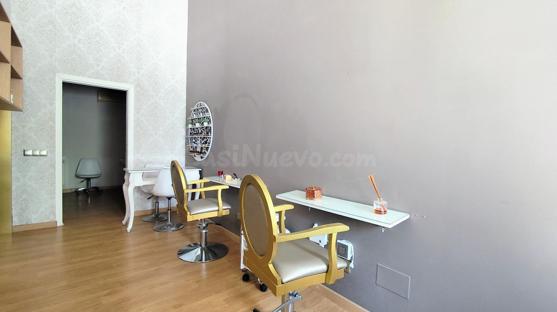 SE VENDE LOCAL COMERCIAL.¡OPORTUNIDAD DE INVERSIÓN EN PLENO  - foto 2