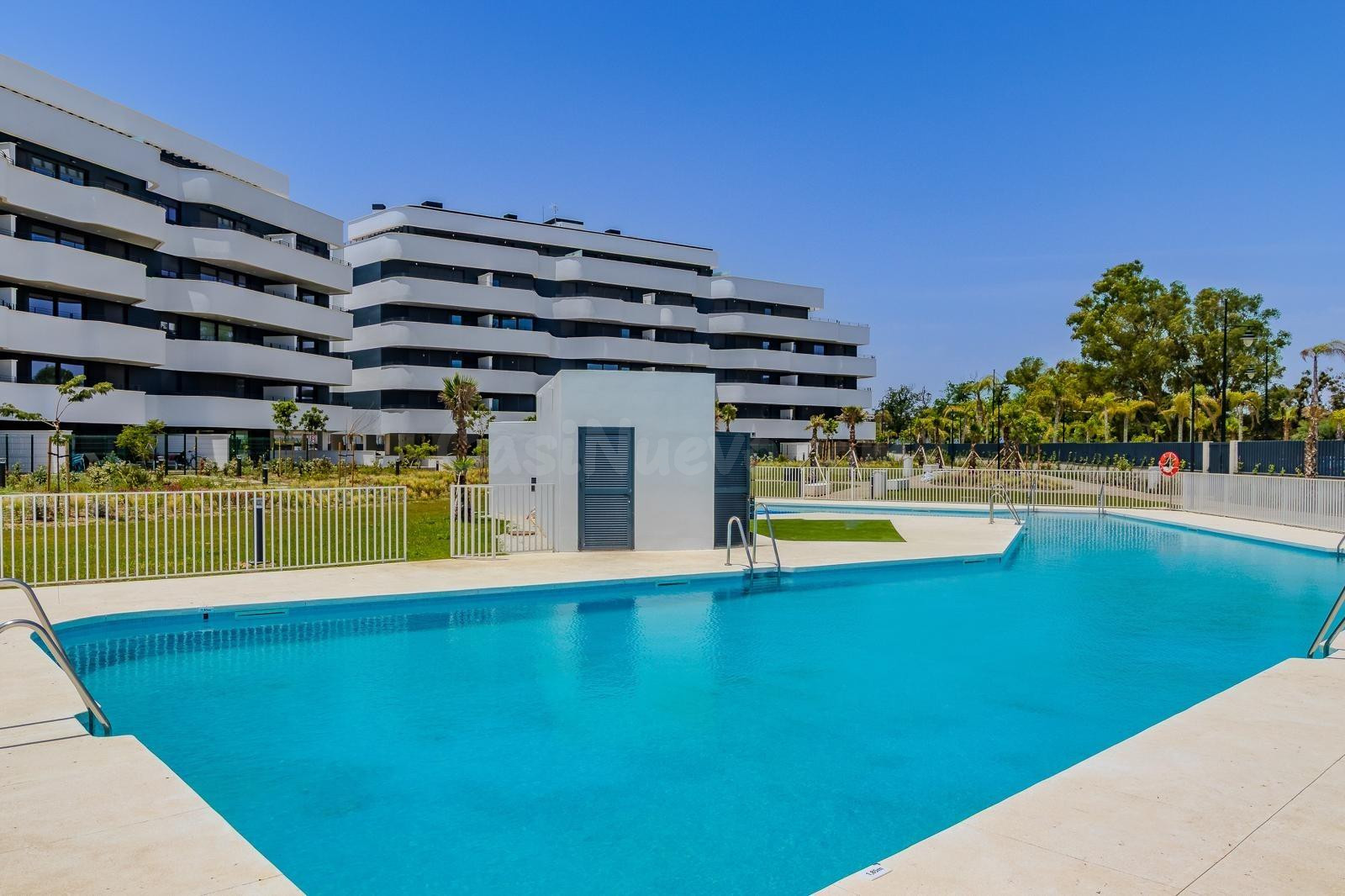 ¡Exclusivo Piso en Torremolinos! 🌅 Moderno y Listo para Estrenar