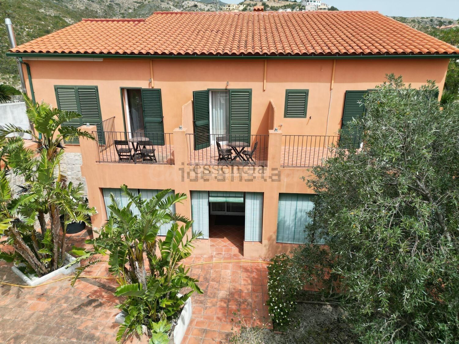 CHALET EXCLUSIVO CON ENCANTO (ANTERIORMENTE HOTEL RURAL BOUT - foto 2