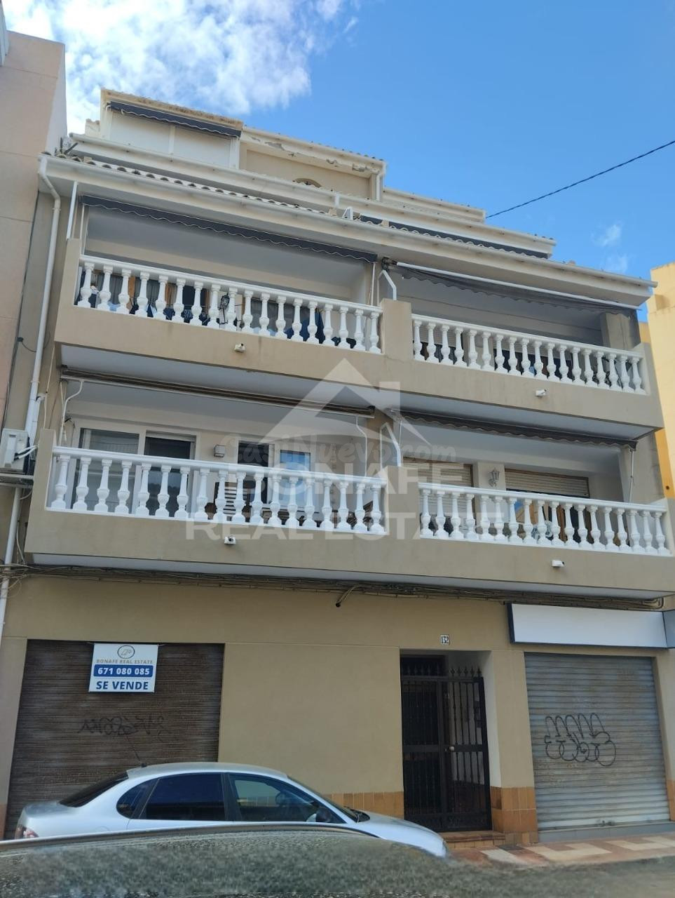 CASA PARA REFORMAR A 2 CALLES EN YECLA - foto 2