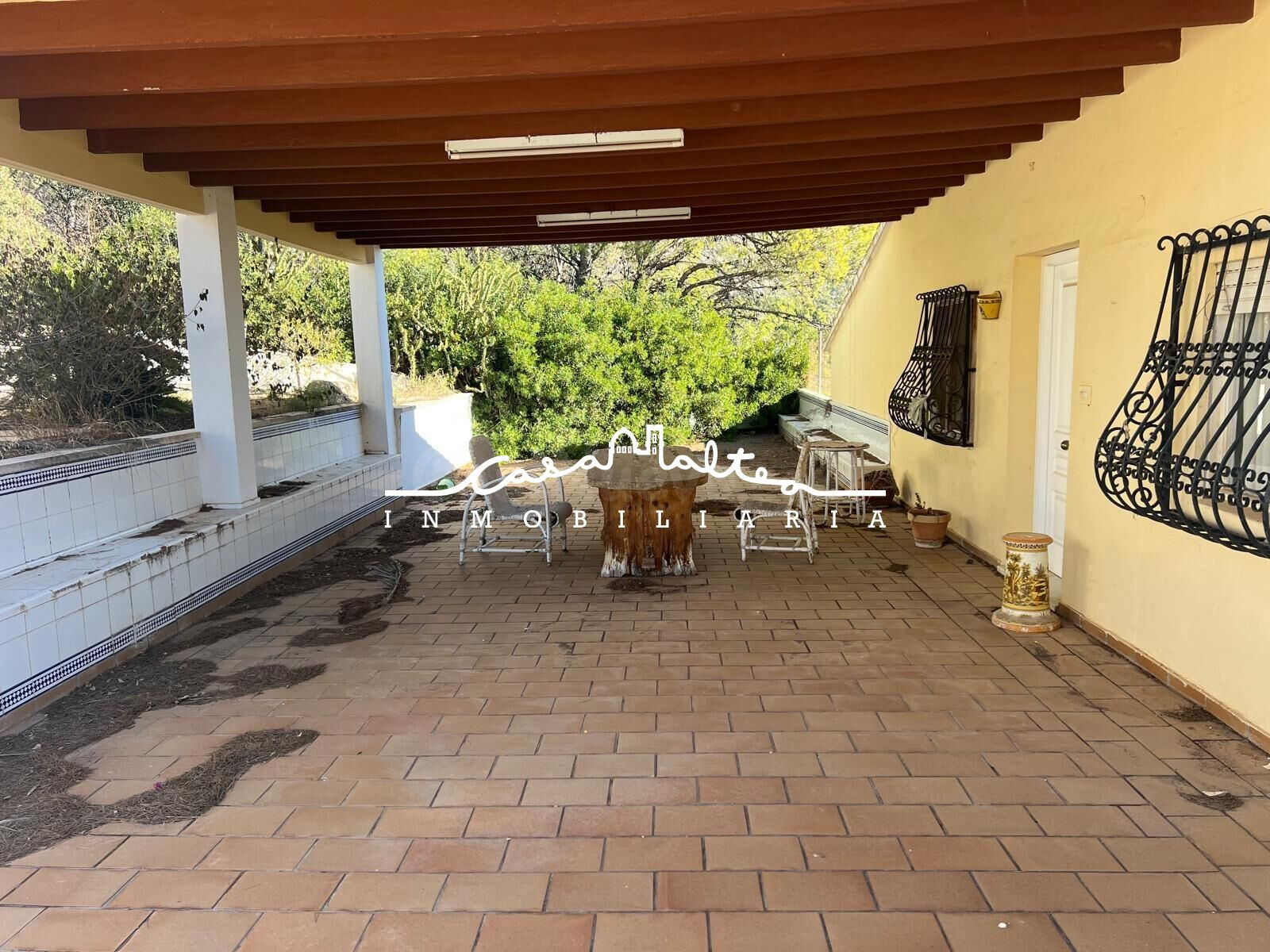 En venta gran finca con 2 casas y con muchas posibilidades e - foto 2