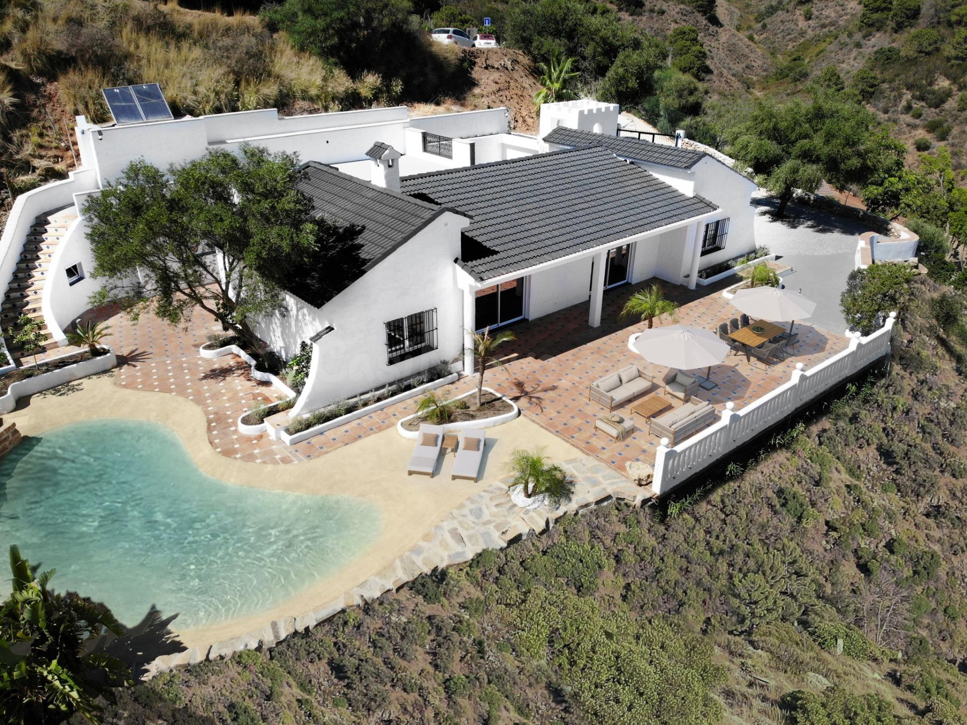 Villa en venta en Estepona | CABANILLAS REAL ESTATE