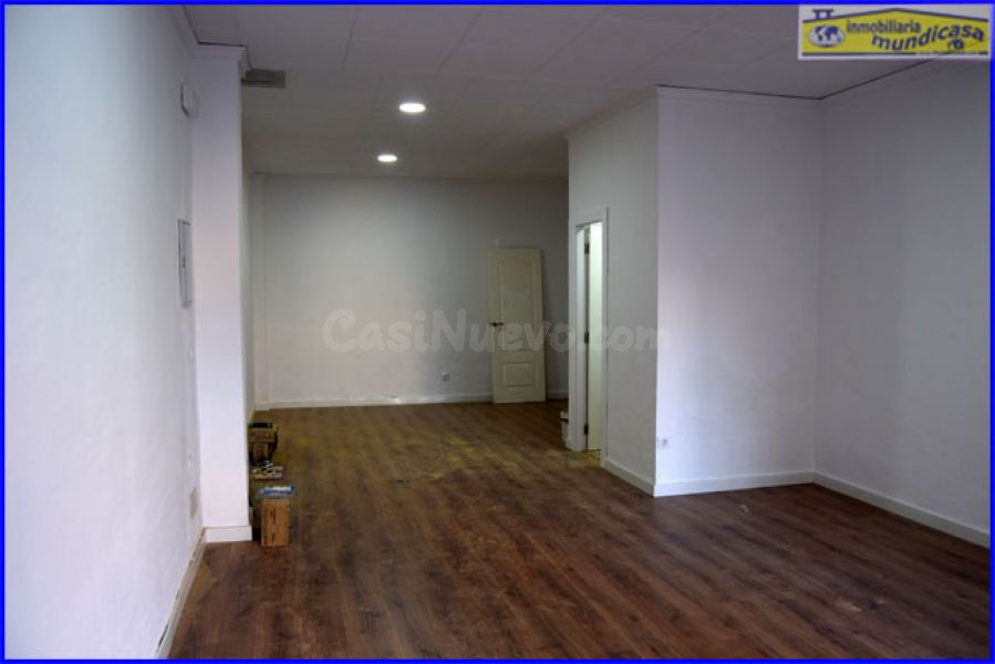 ¡Excelente oportunidad! Local comercial en zona privilegiada - foto 4
