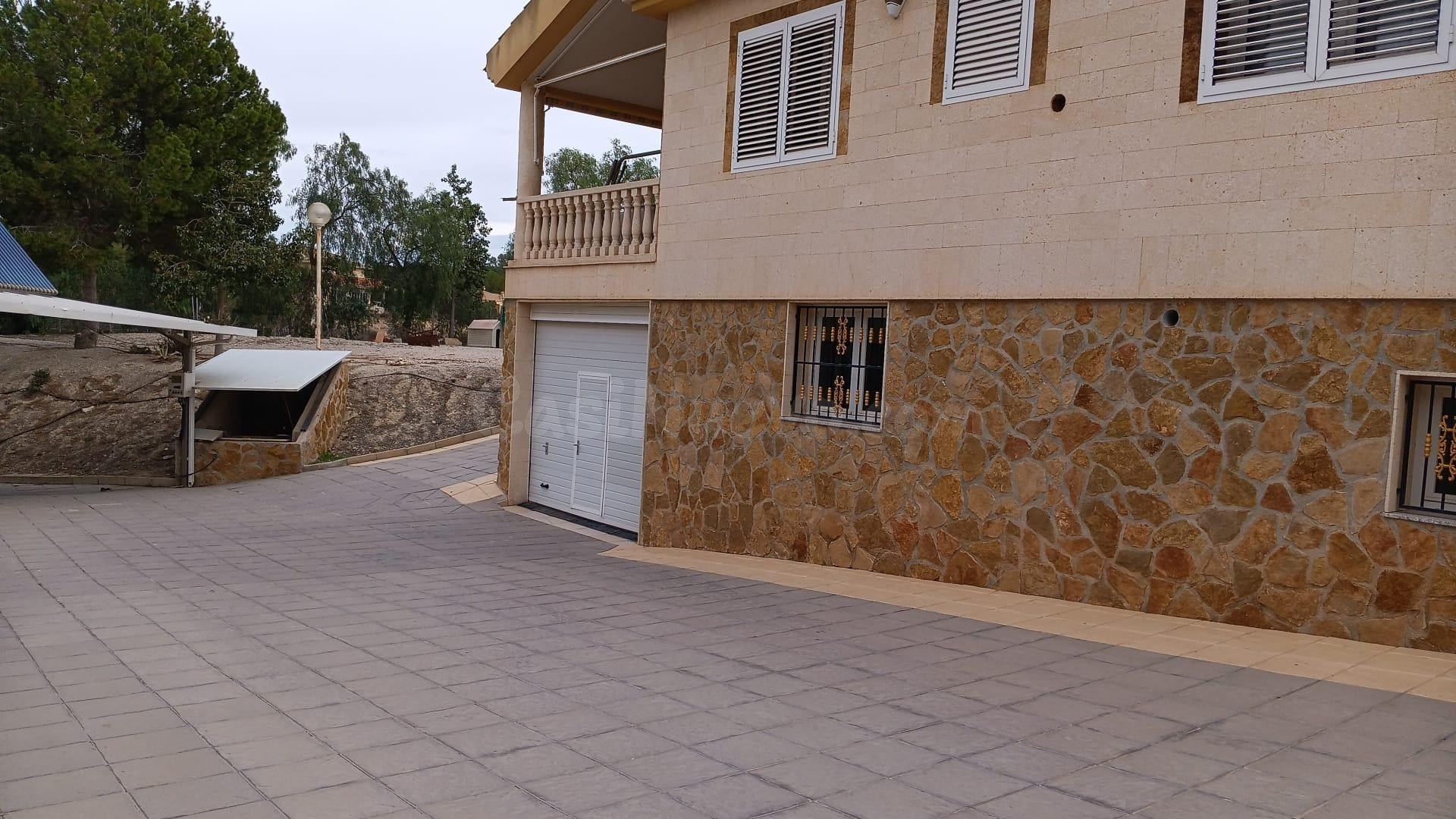 VENTA DE GRAN CHALET EN MOLINA DE SEGURA - foto 2
