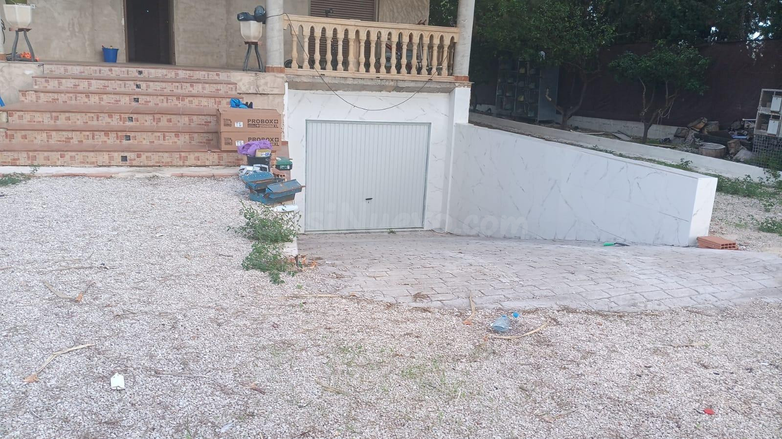 SE VENDE CHALET EN EL PINO - foto 5