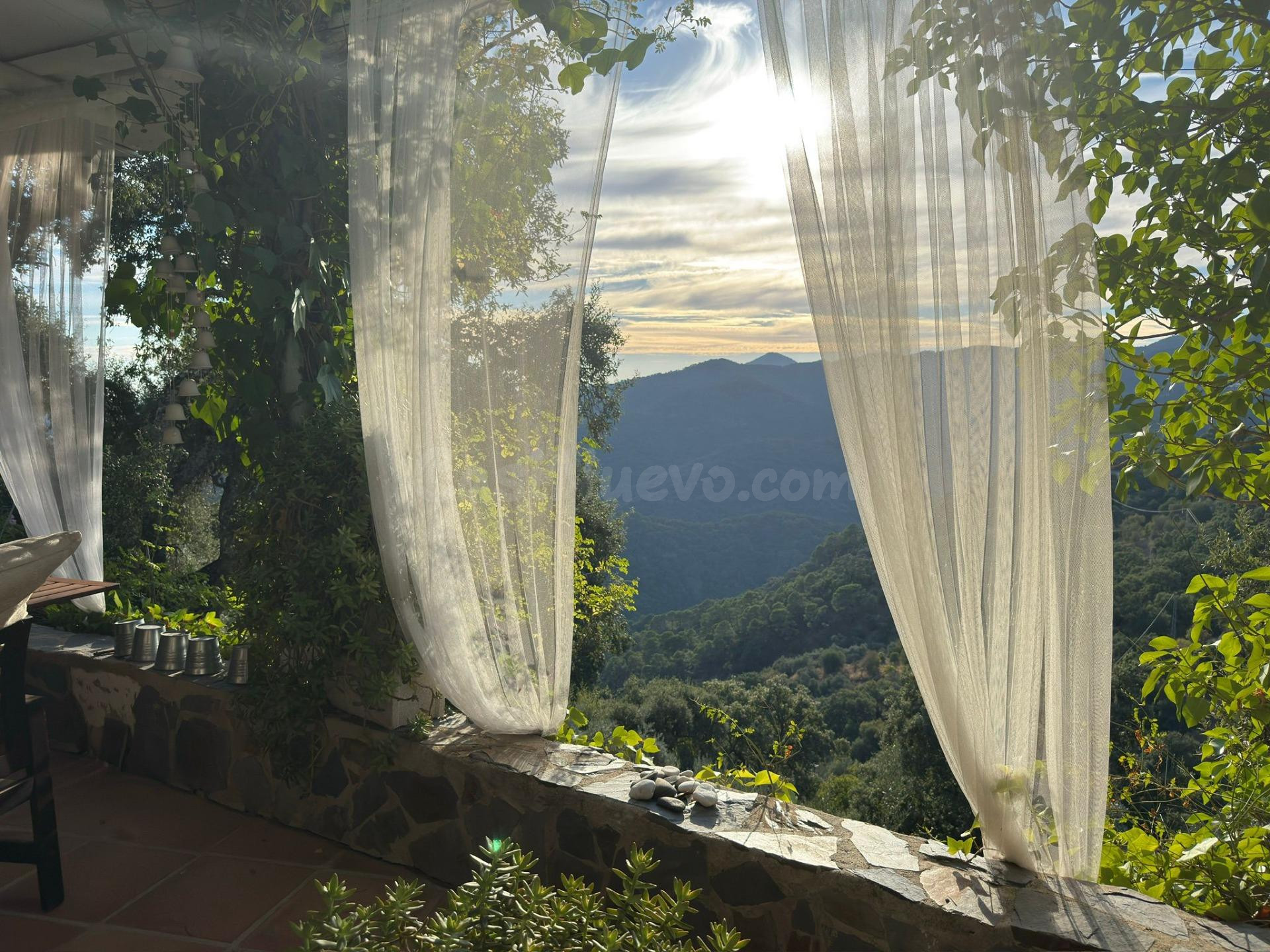 Se alquila finca en Genalguacil | CABANILLAS REAL ESTATE