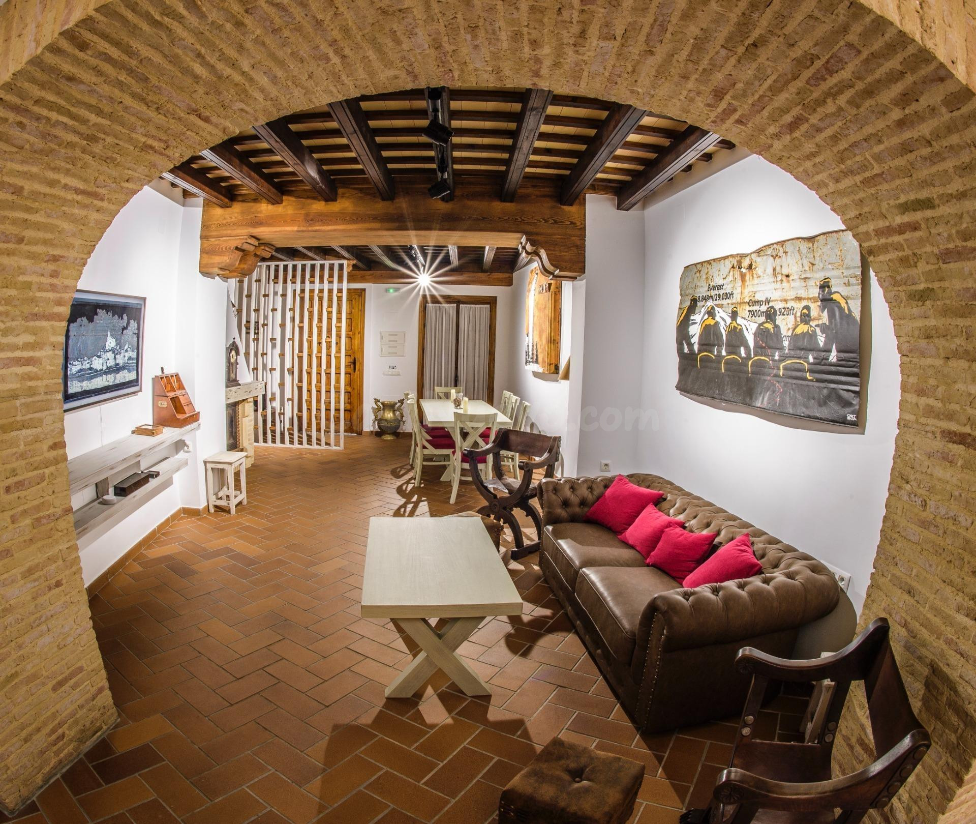 ¡¡CASA CON ENCANTO EN EL BARRIO ALTO DE SANLÚCAR!!!