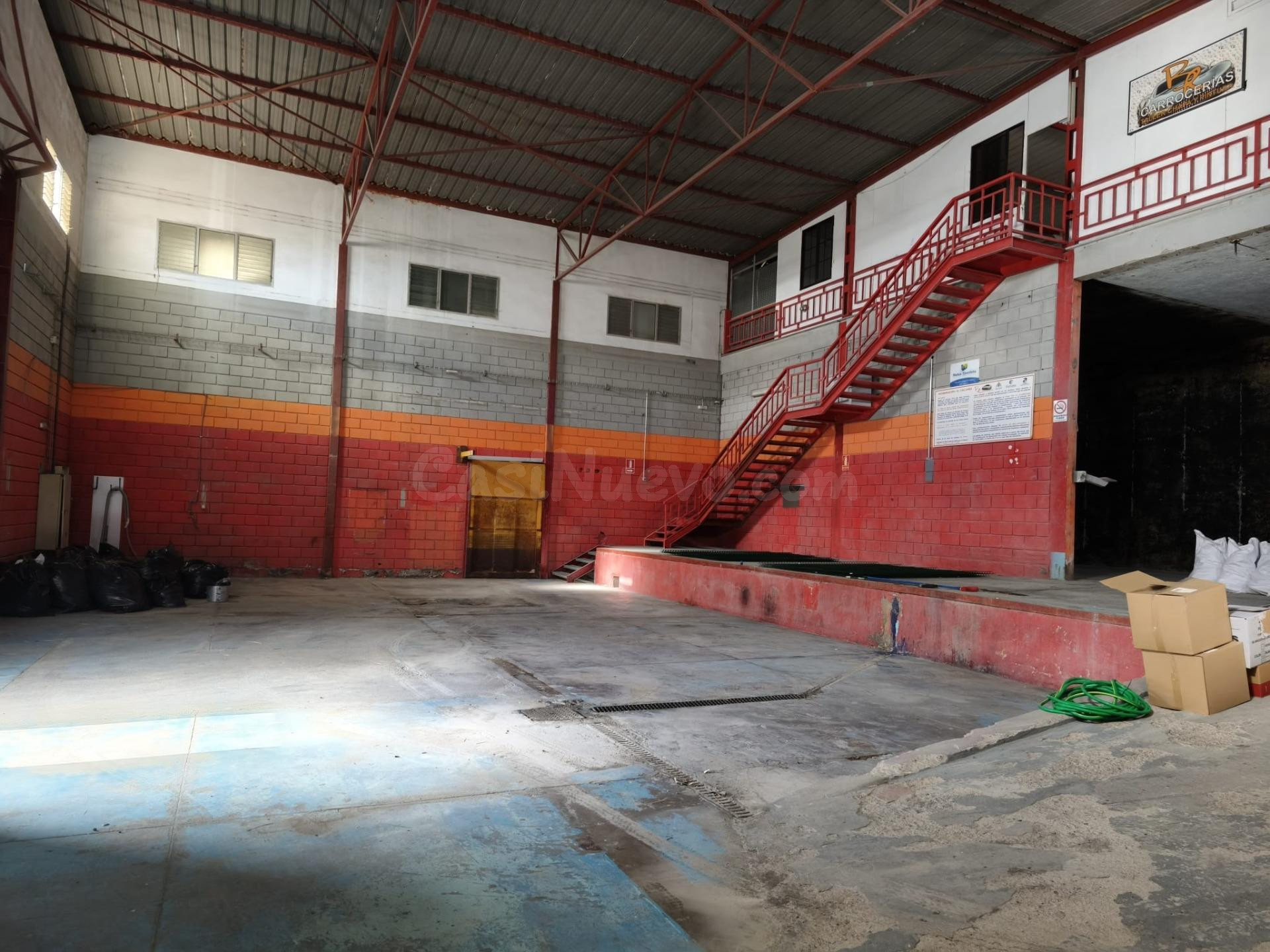 🏭 Nave Industrial de 404 m2 — Excelente Ubicación - foto 5