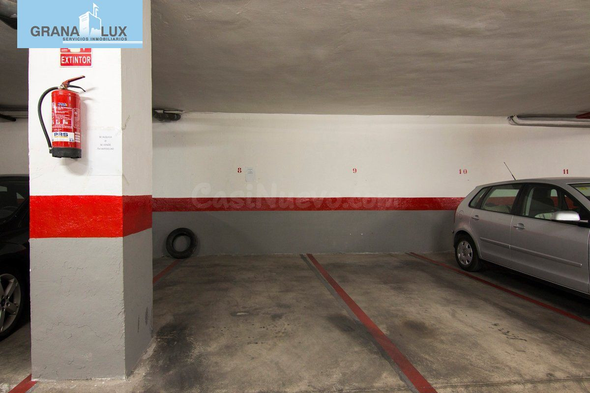 Plaza de garaje en camino de Ronda, junto Gimnasio Yo10
