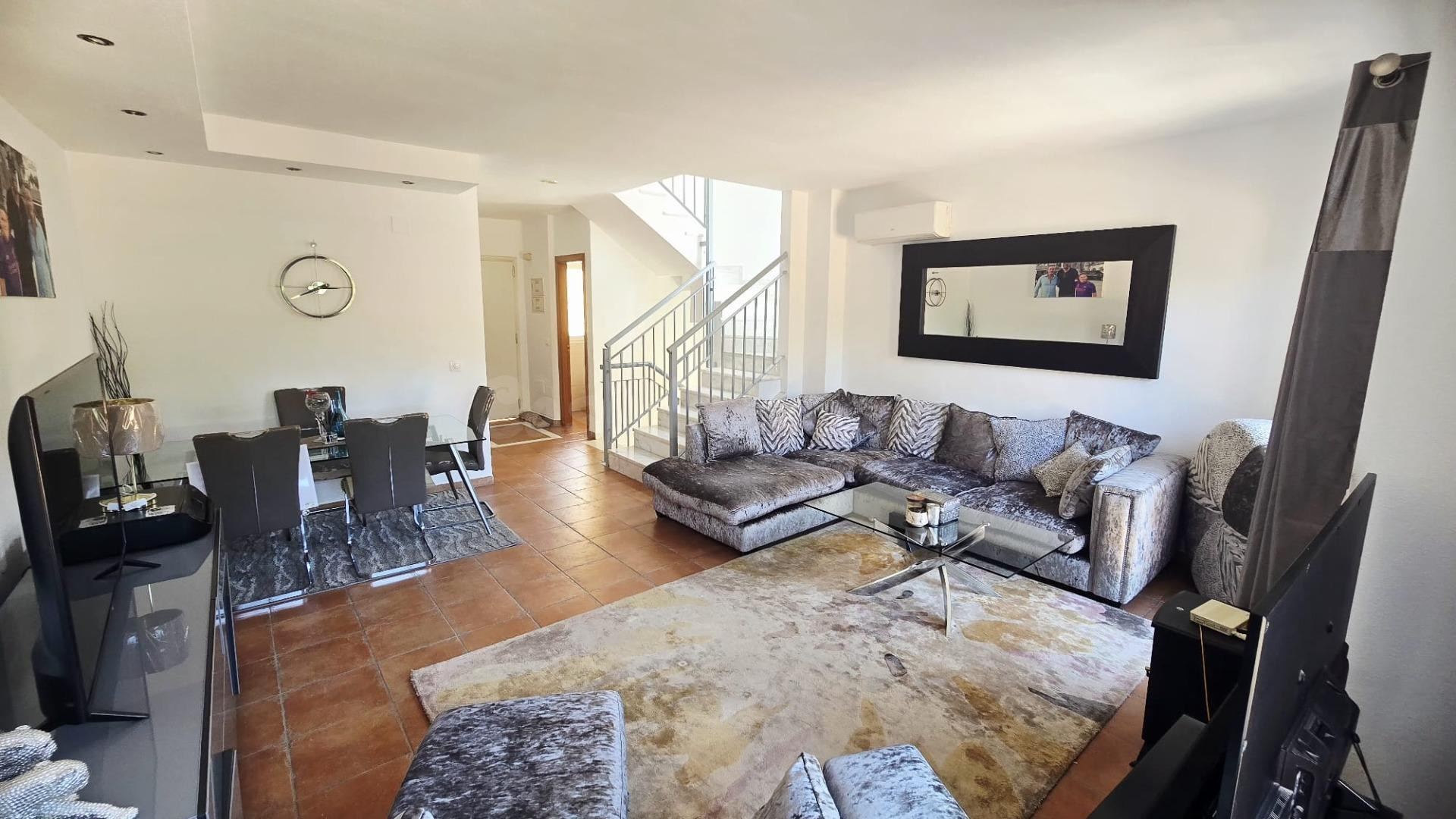 Local Comercial Esquinero en Lleida - Zona Rectorat