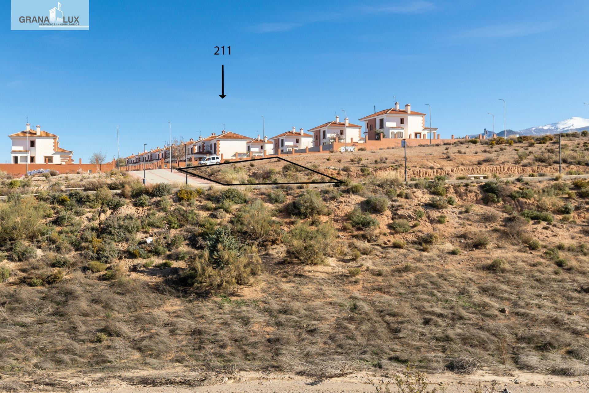 Venta de parcela urbana en Otura (Zona Santa Clara Golf)