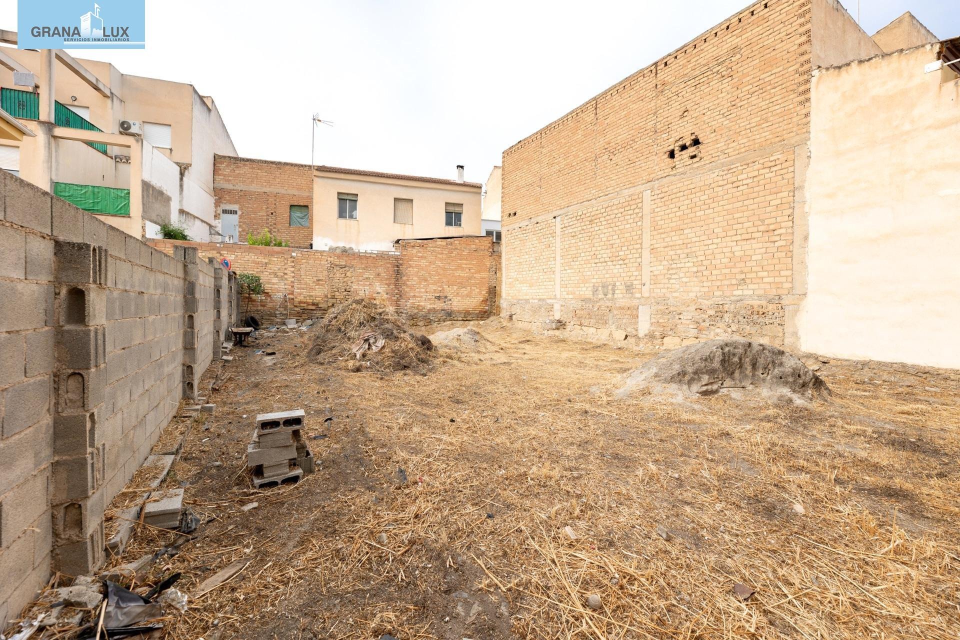 Terreno de 234 m2 totalmente cercado en zona tranquila — ¡Bu - foto 3