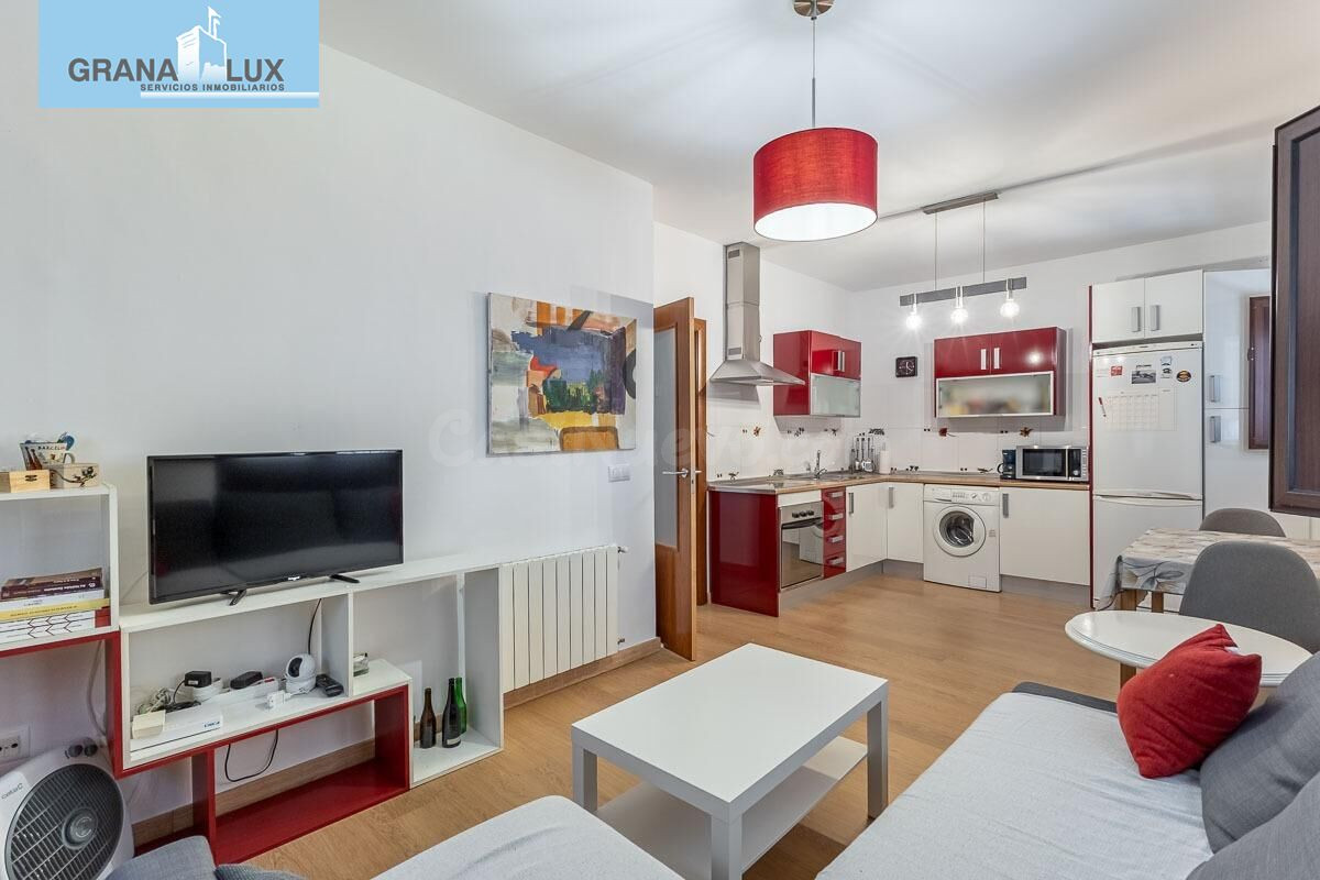 🏡 ¡Encantador Apartamento en Planta Baja en el Corazón del Realejo, Granada!