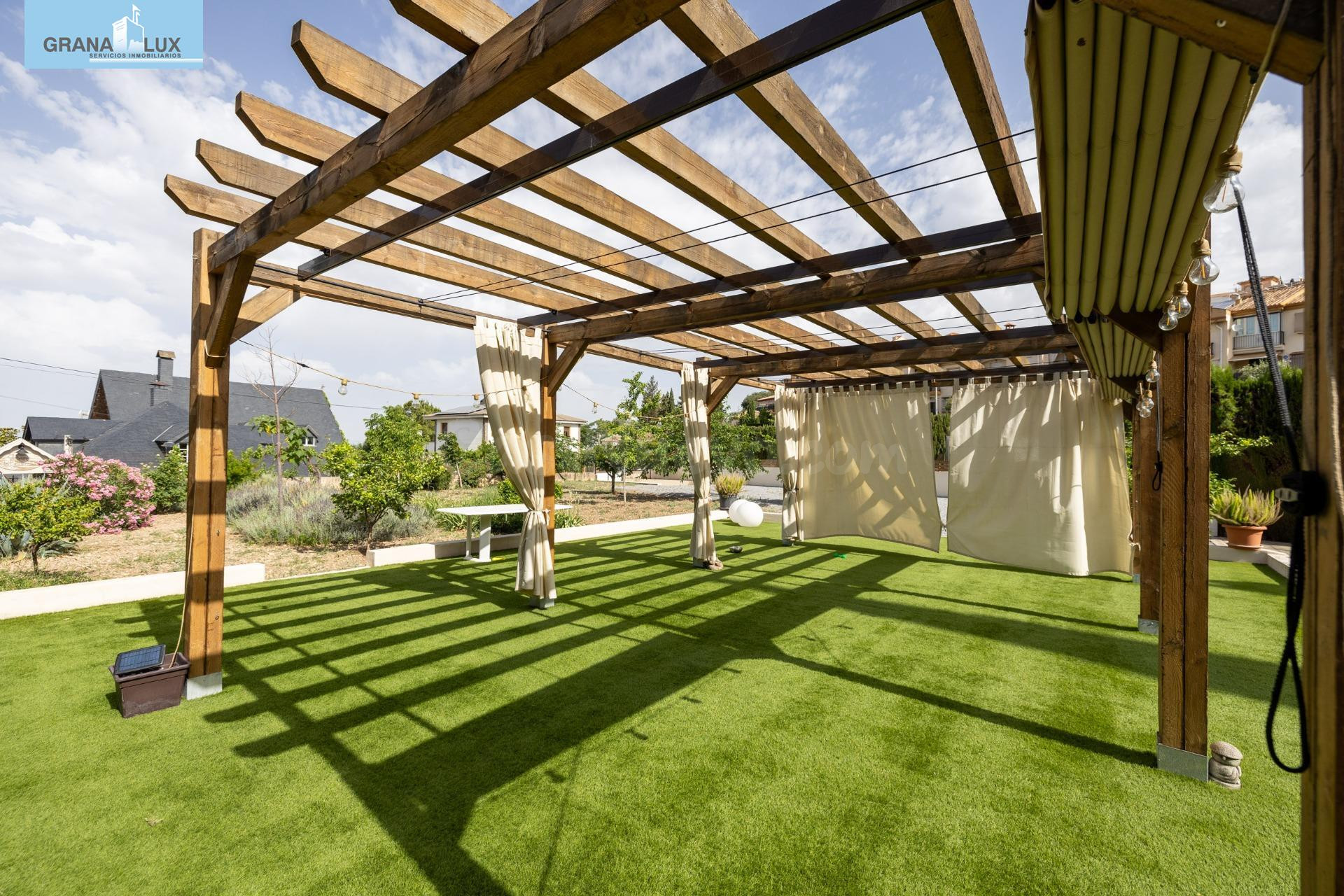 🏡 TERRENO URBANO CON PROYECTO PARA 4 CASAS ADOSADAS EN MONAC