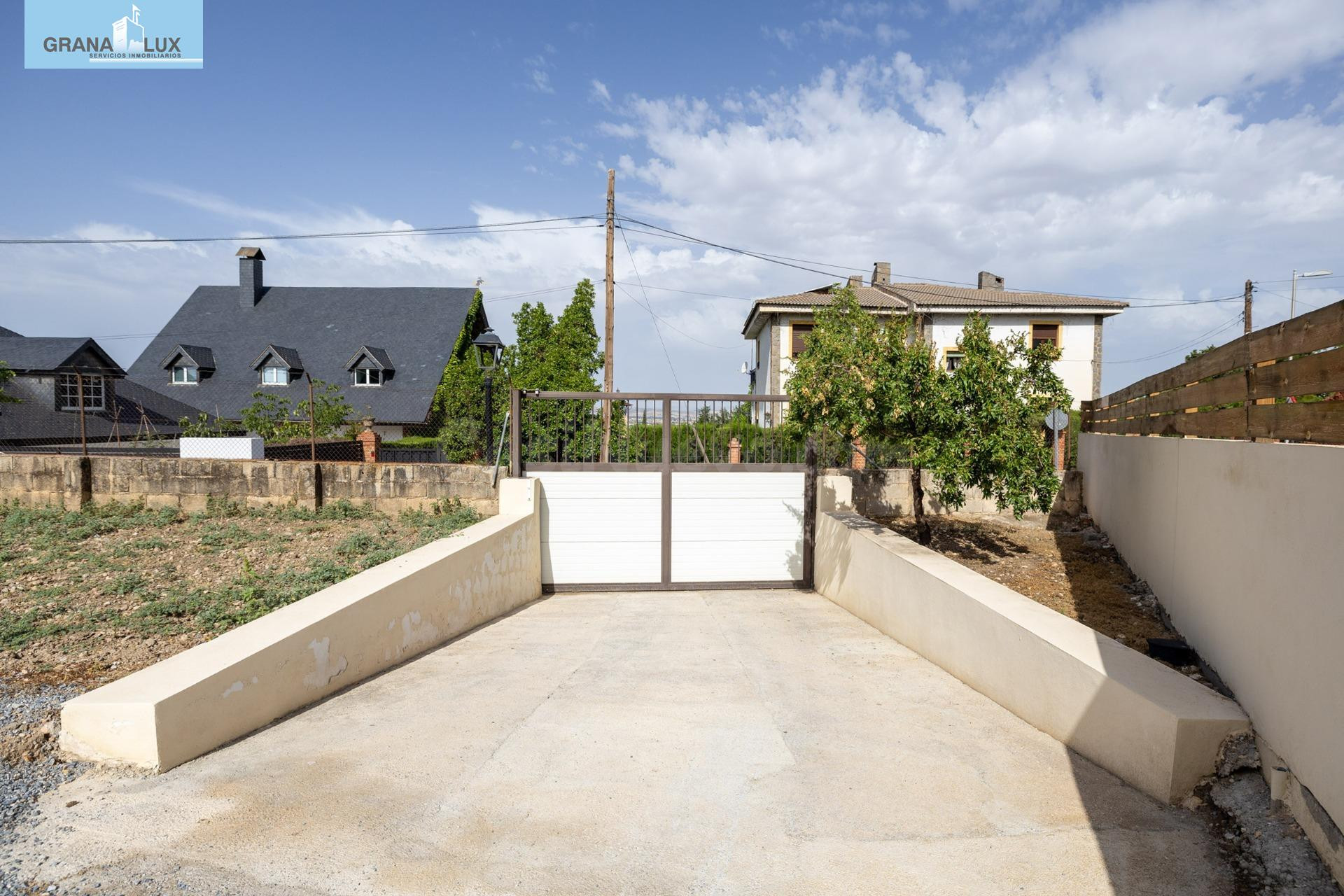 🏡 TERRENO URBANO CON PROYECTO PARA 4 CASAS ADOSADAS EN MONAC - foto 2