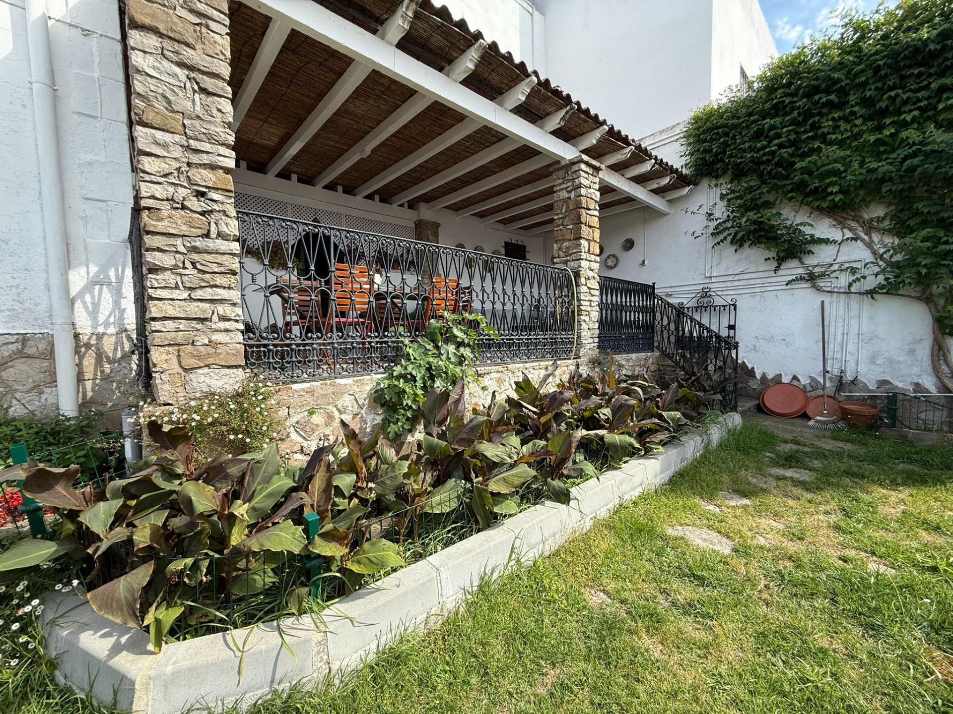 CHALET INDEPENDIENTE EN ALEXANDER HENDERSON