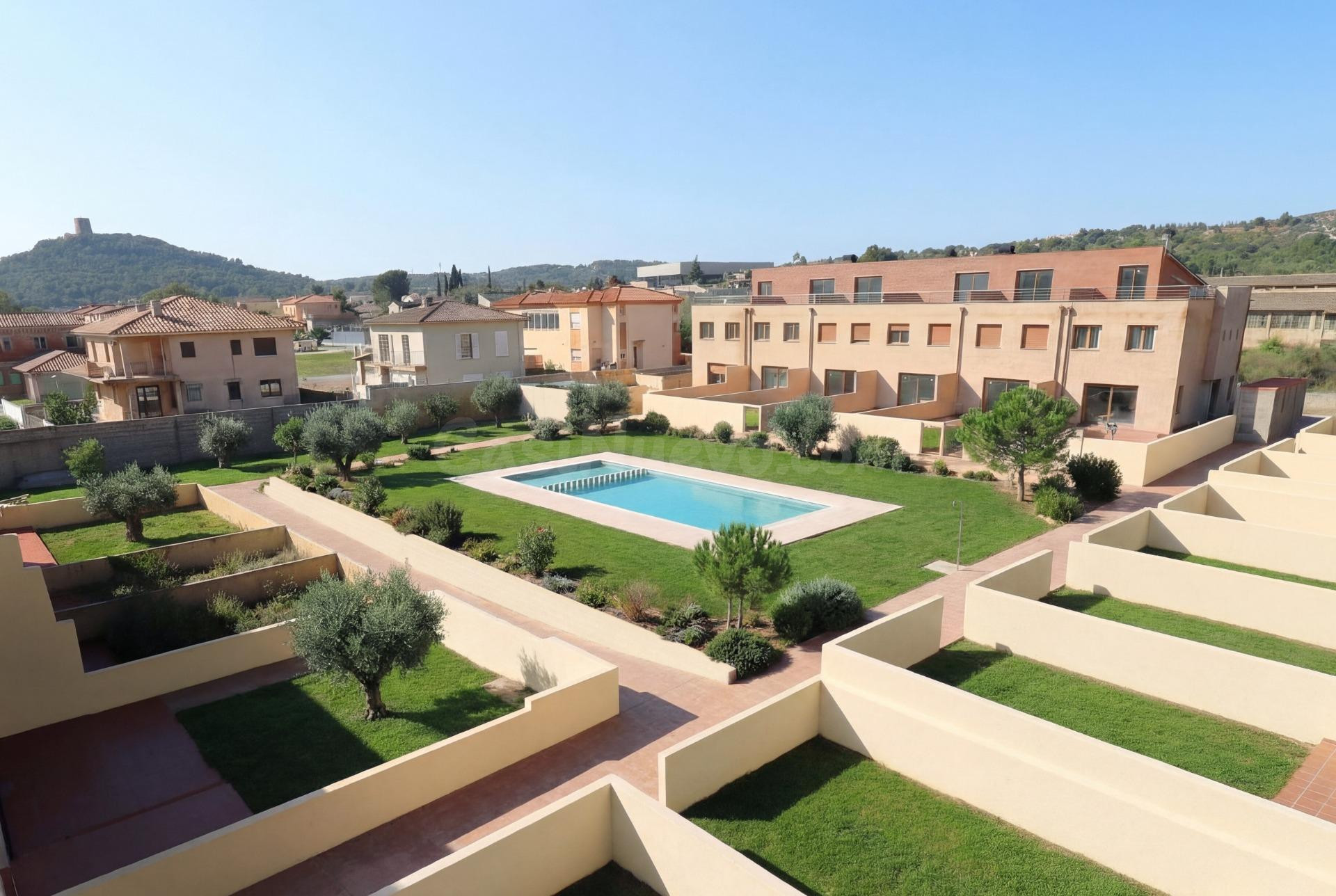 Casas apareadas en zona alta de Ulldecona