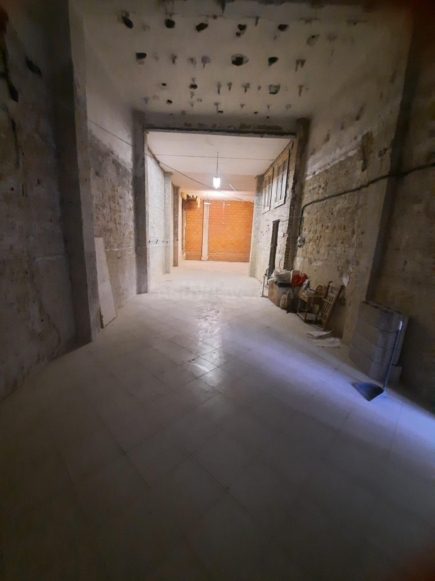 Se alquila o vende Local comercial